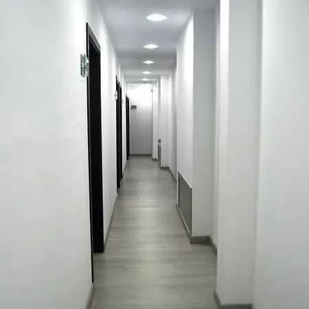 Hotel 10