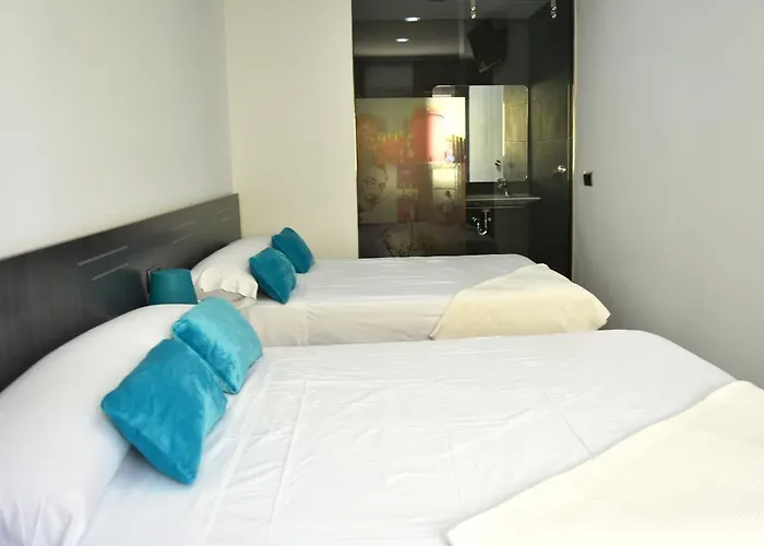 Ξενοδοχείο 10 Χιρόνα