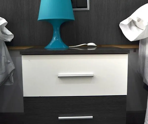 Ξενοδοχείο 10 Χιρόνα